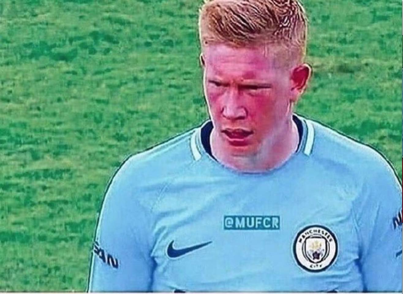 海港vs津门虎首发：武磊、奥斯卡领衔冲冠