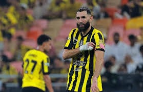 欧冠16强对阵公布 皇马遇布鲁日难关